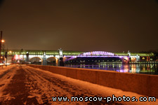 Andreyevsky Bridge