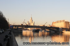 Bolshoy Krasnokholmsky Bridge