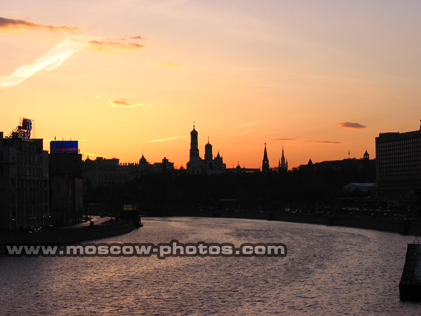 View from Bolshoy Ustinsky Bridge