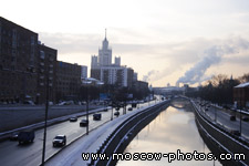 View from Vysokoyauzsky Bridge