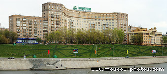 Dom na naberezhnoy
