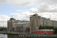 Dom na naberezhnoy