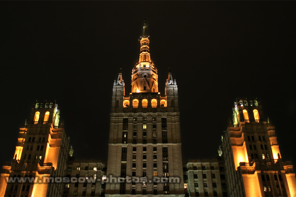 Skyscraper on Kudrinskaya Square