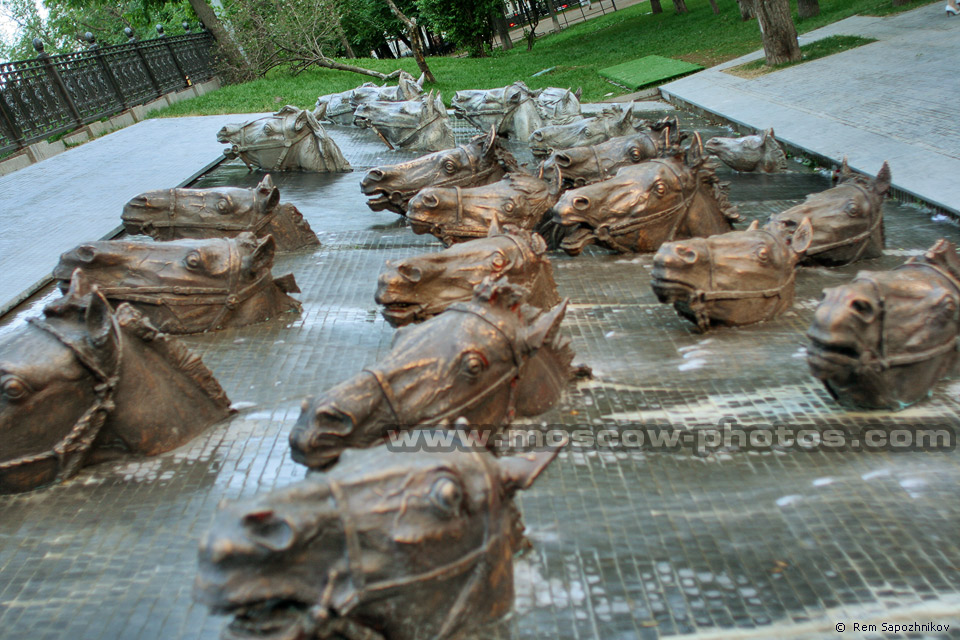 The monument to Mikhail Sholokhov