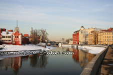 Yakimanskaya naberezhnaya